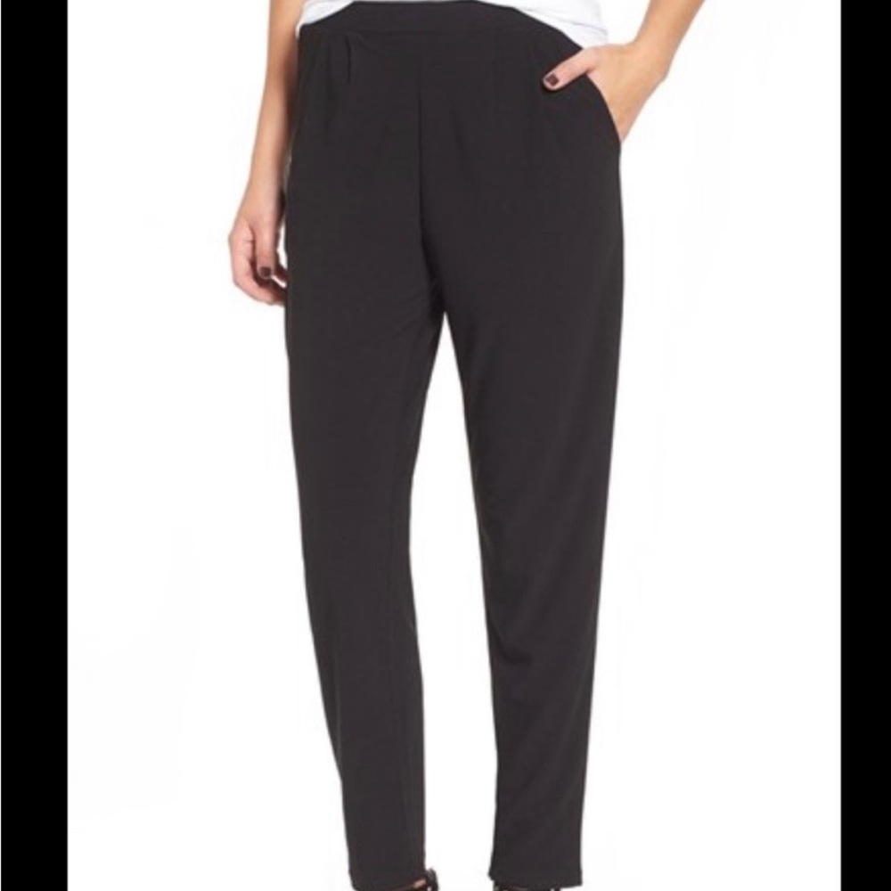 Leith black cropped trousers